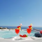 Sea View Penthouse With Private Jacuzzi & Huge Terrace , Cala 4 * Sitio de Calahonda