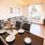 شقة Sea View Penthouse With Private Jacuzzi & Huge Terrace , Cala 4
