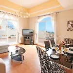 شقة Sea View Penthouse With Private Jacuzzi & Huge Terrace , Cala 4 *
