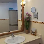 شقة Sea View Penthouse With Private Jacuzzi & Huge Terrace , Cala 4